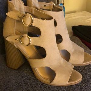 Chunky Heel Sandals